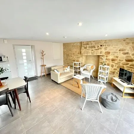 Holiday home Ti Nevez Locmariaquer